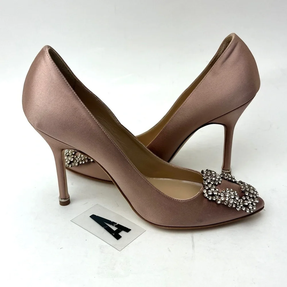 MANOLO BLAHNIK Hangisi Pump sz 6 - Picture 4 of 15